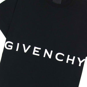 Givenchy 4G Slim Fit Embroidered Logo T-Shirt in BlackT-ShirtsGivenchyDPUS Designer Outlet3610131305522SGivenchy 4G Slim Fit Embroidered Logo T-Shirt in Black