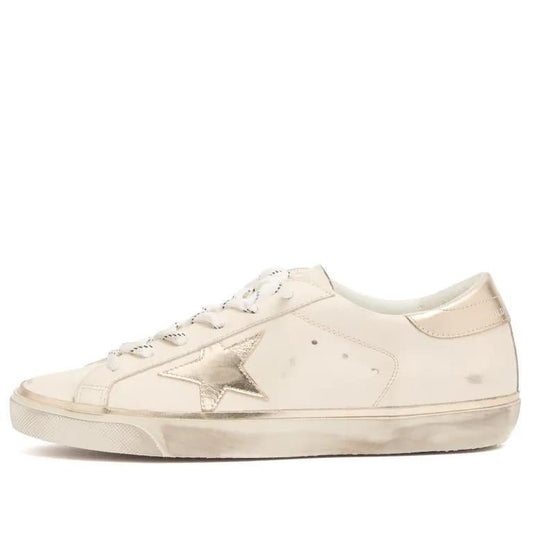 Golden Goose Super - Star Classic in Optic White/ PlatinumDPUS Designer OutletDPUS Designer Outlet805023595222535Golden Goose Super - Star Classic in Optic White/ Platinum