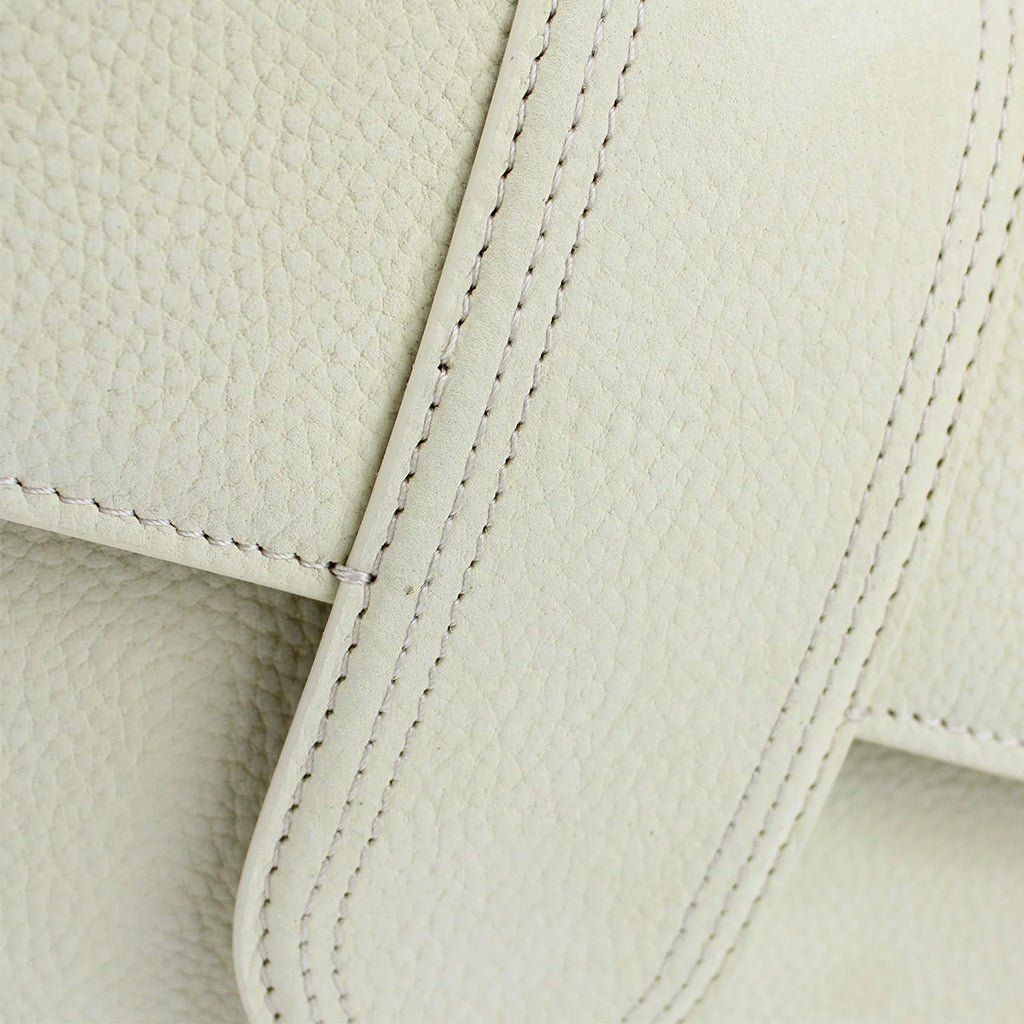 [Jacquemus] Le Grand Bambino BagBagsJacquemusDPUS Designer Outlet1520137023793700943108395Ivory[Jacquemus] Le Grand Bambino Bag