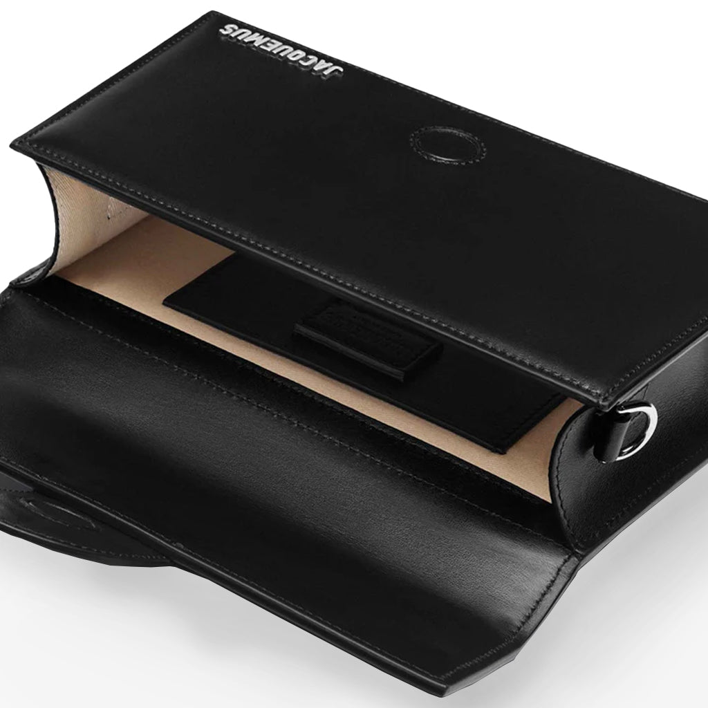 Jacquemus Le Grand Bambino BagBagsJacquemusDPUS Designer Outlet1520199062453700943329530Black/SilverJacquemus Le Grand Bambino Bag