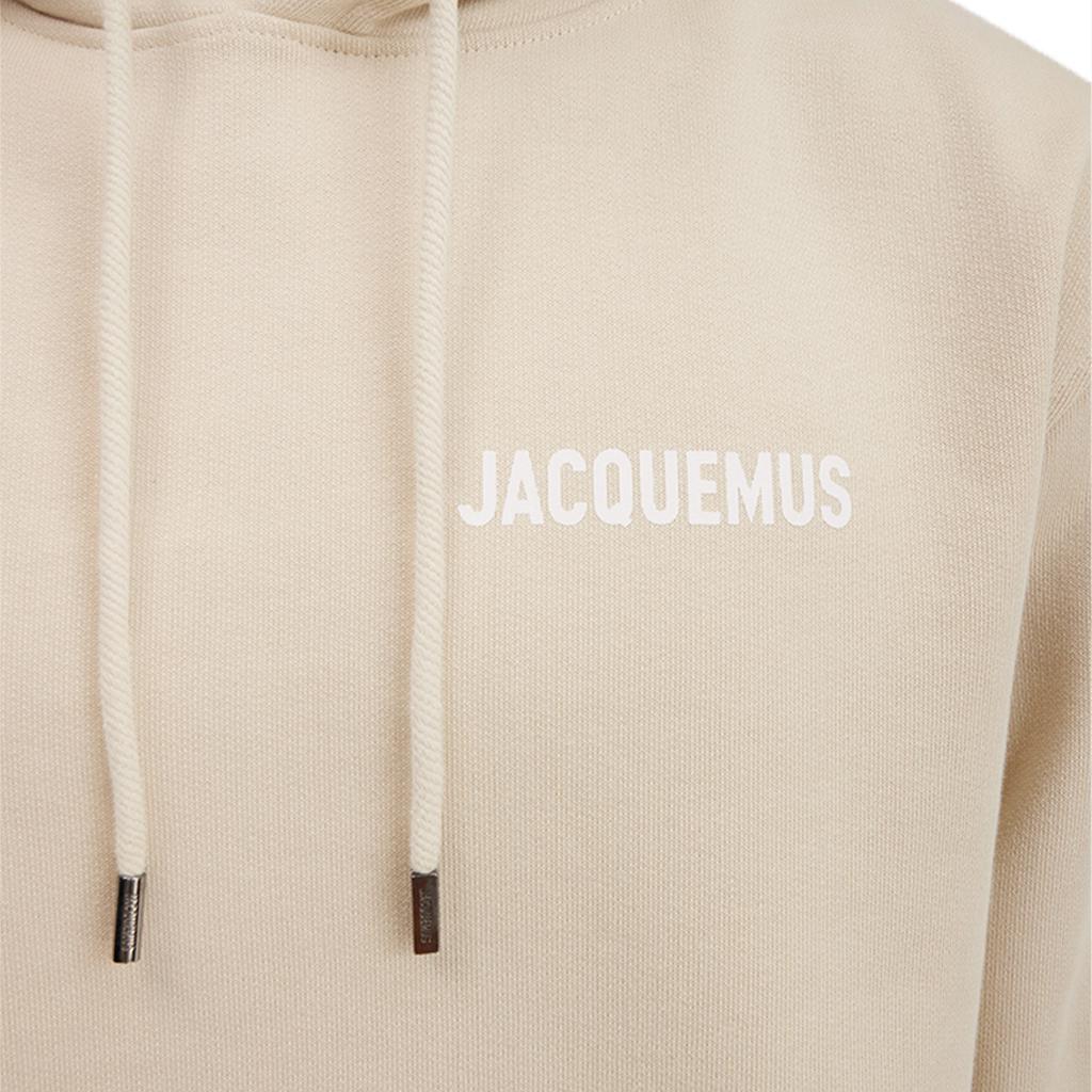 Jacquemus Le Sweatshirt Logo Hoodie in Light BeigeHoodies & Zip - UpsJacquemusDPUS Designer Outlet3700943193117SJacquemus Le Sweatshirt Logo Hoodie in Light Beige