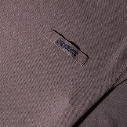[Jacquemus] The Gros Grain T-ShirtT-ShirtJacquemusDPUS Designer OutletTSM00133AJ00226-850-S3700943975904BrownS[Jacquemus] The Gros Grain T-Shirt