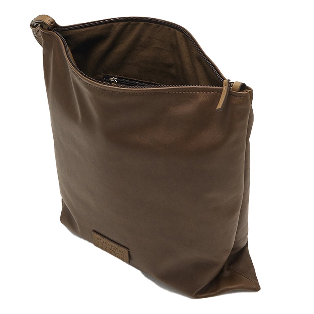 Maison Margiela MM6 Pillow ToteBagsMaison MargielaDPUS Designer Outlet8059039202093BlackOne SizeMaison Margiela MM6 Pillow Tote