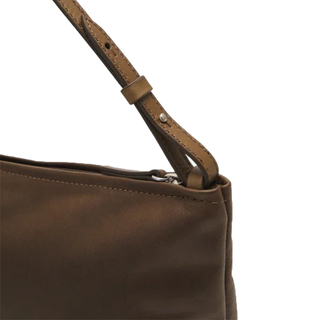 Maison Margiela MM6 Pillow ToteBagsMaison MargielaDPUS Designer Outlet8059039202093BlackOne SizeMaison Margiela MM6 Pillow Tote