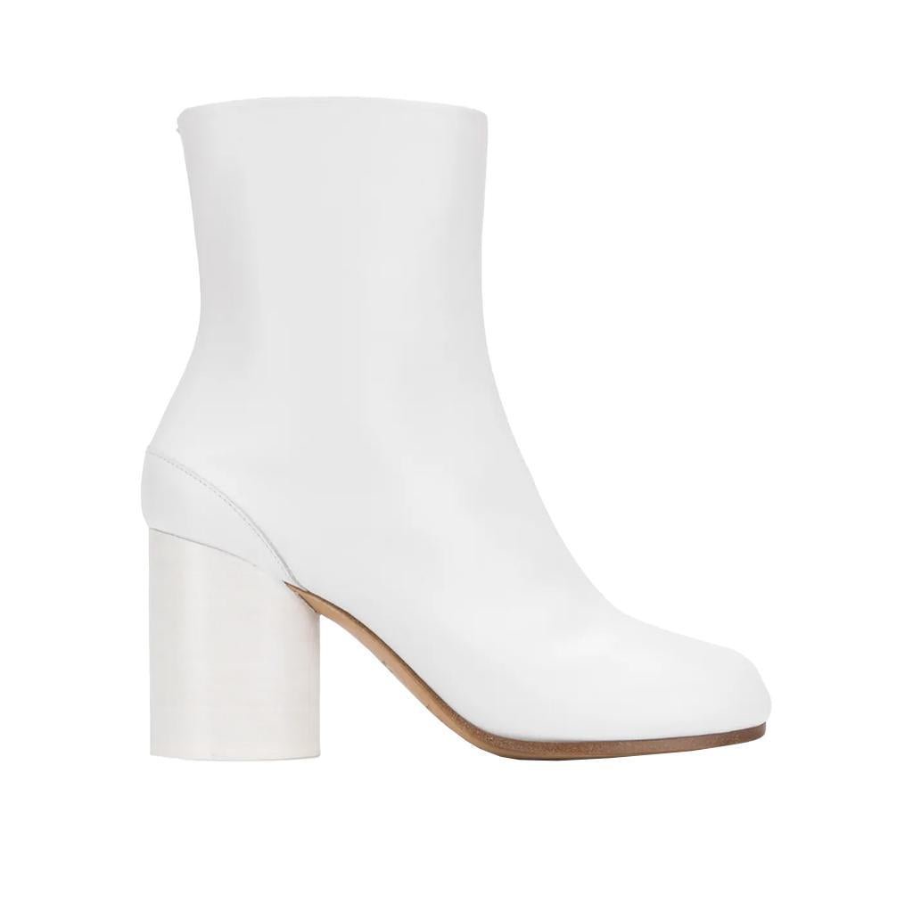 Maison Margiela Tabi Calfskin BootsBootsMaison MargielaDPUS Designer Outlet8052707332559WhiteEU36Maison Margiela Tabi Calfskin Boots