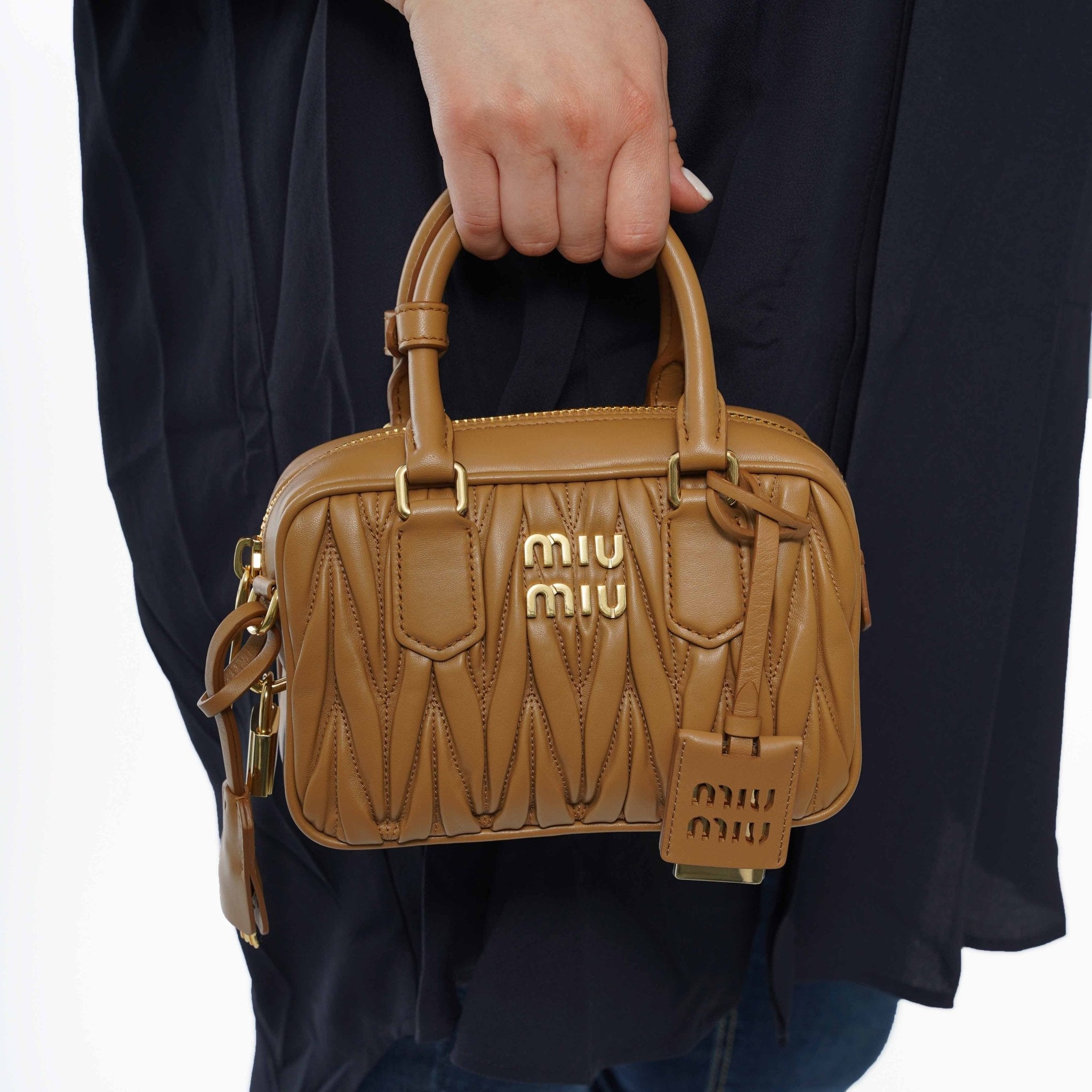 [Miu Miu] Arcadie Matelassé Nappa Leather BagBagsMiu MiuDPUS Designer Outlet1541269557898050242453050Caramel[Miu Miu] Arcadie Matelassé Nappa Leather Bag
