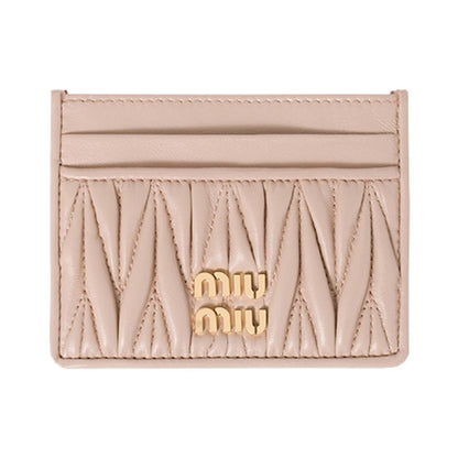 Miu Miu Matelassé Nappa Leather Card HolderAccessoriesMiu MiuDPUS Designer Outlet1541268144828050242537705NudeMiu Miu Matelassé Nappa Leather Card Holder