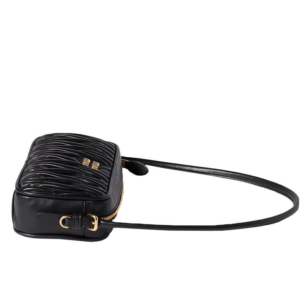 Miu Miu Matelassé Nappa Leather PouchBagsMiu MiuDPUS Designer Outlet1541267853488056811127735BlackMiu Miu Matelassé Nappa Leather Pouch