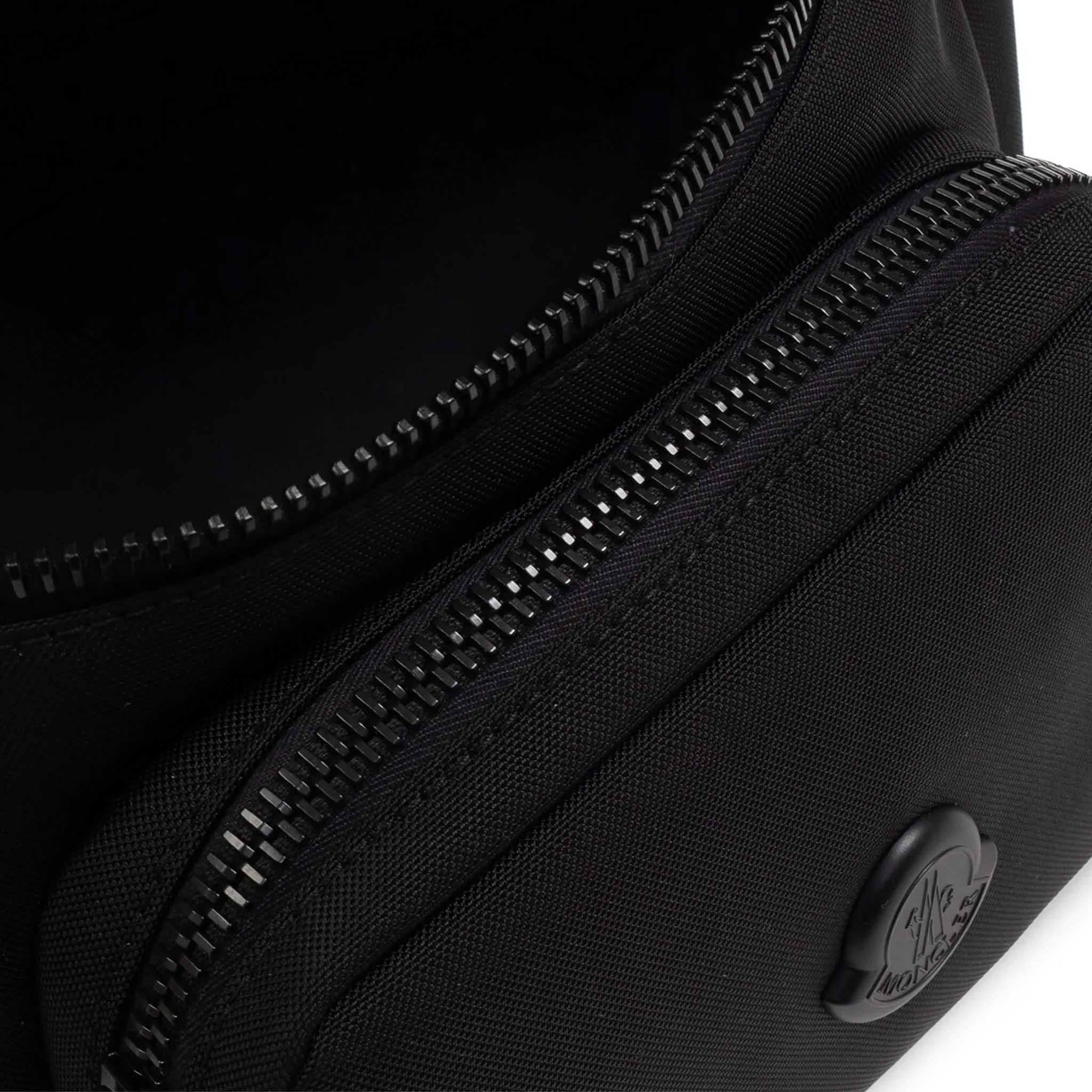 Moncler Durance Water - Repellent Belt Bag in BlackMonclerDPUS Designer Outlet203001213918053813127824Moncler Durance Water - Repellent Belt Bag in Black