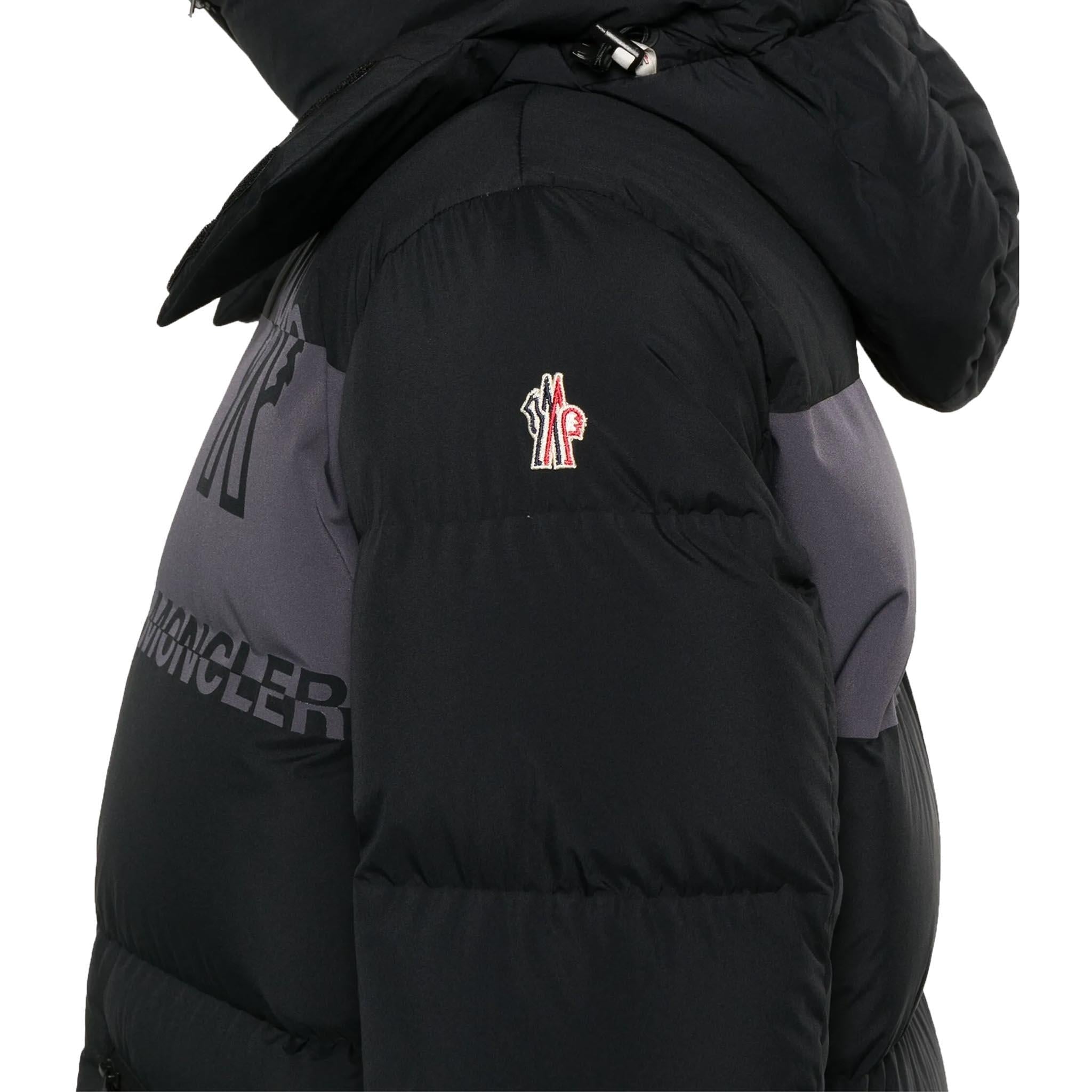 Moncler Grenoble Men's Toss Down Jacket in BlackCoats & JacketsMonclerDPUS Designer Outlet2030012107980557247987424Moncler Grenoble Men's Toss Down Jacket in Black