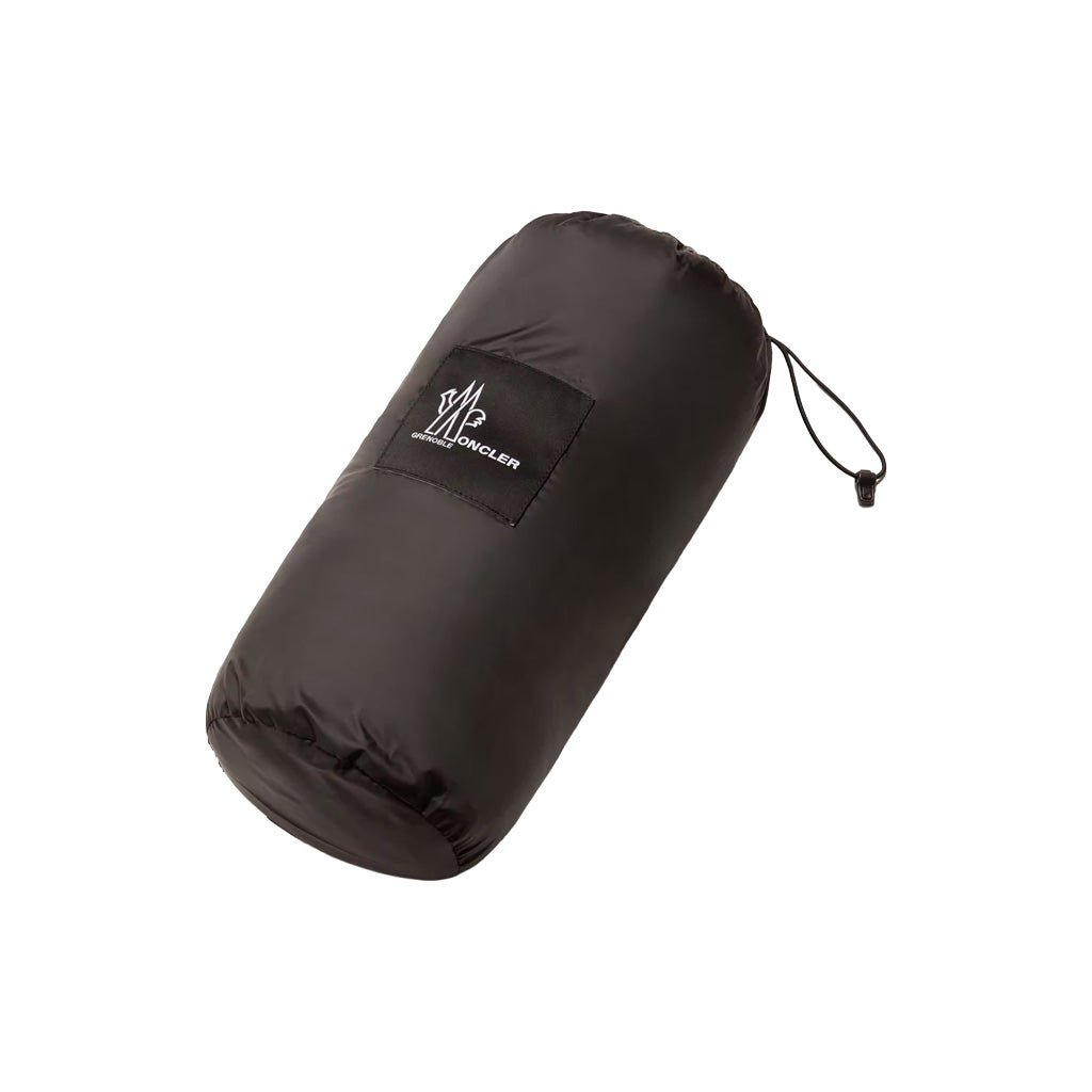 Moncler Grenoble Uychi Packable Down GiletCoats & JacketsMonclerDPUS Designer OutletL10971A00008597X6-999-28053813833589Black2Moncler Grenoble Uychi Packable Down Gilet