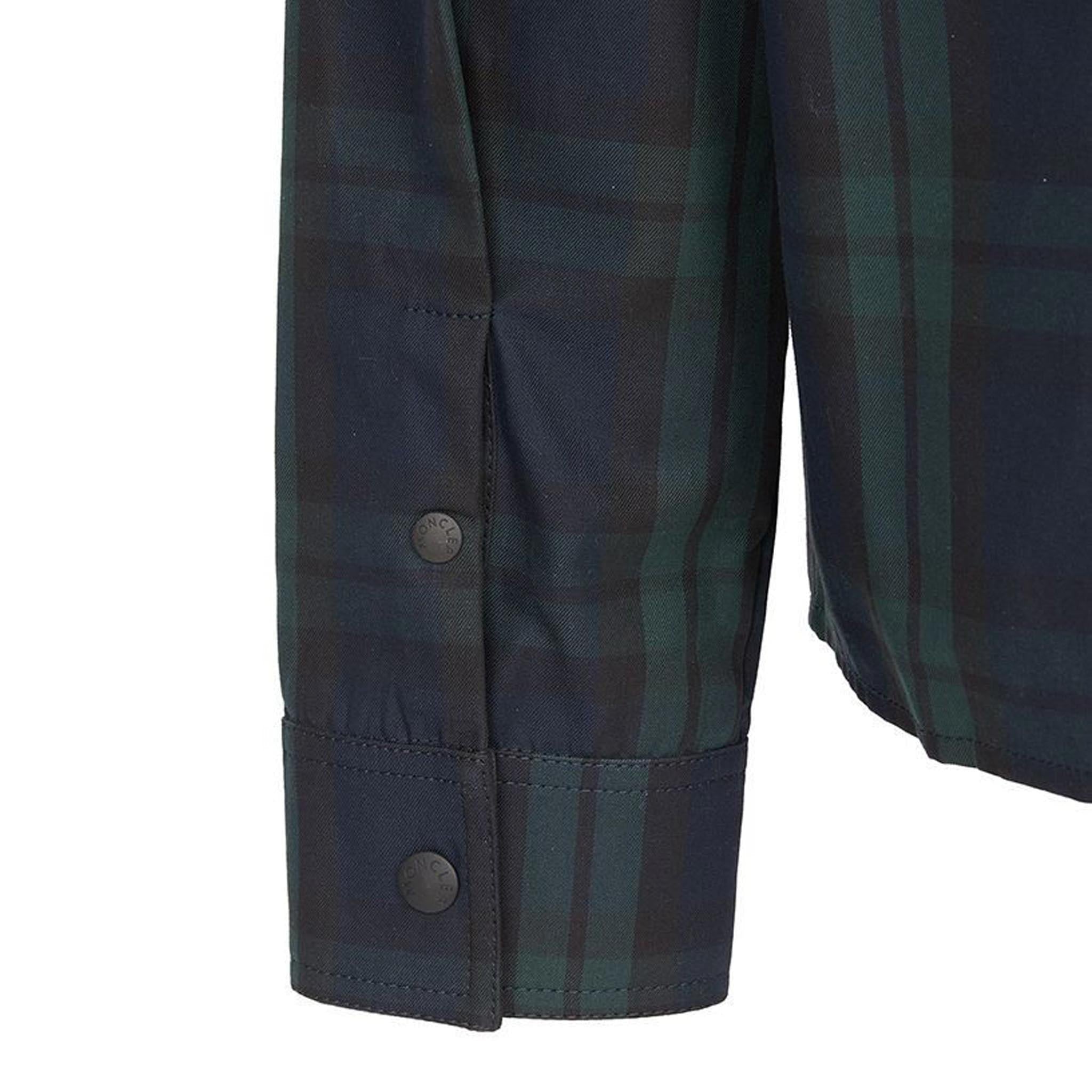 Moncler Men's Checked Overshirt in Navy/ GreenOvershirtMonclerDPUS Designer Outlet203001212428050592819995SMoncler Men's Checked Overshirt in Navy/ Green