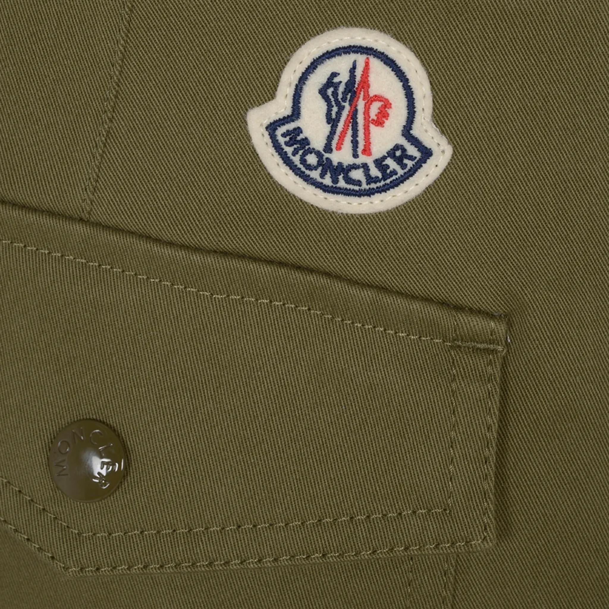 Moncler Men's Logo Patch Cotton Trousers in Military GreenMonclerDPUS Designer Outlet20300121205805387540333146Moncler Men's Logo Patch Cotton Trousers in Military Green