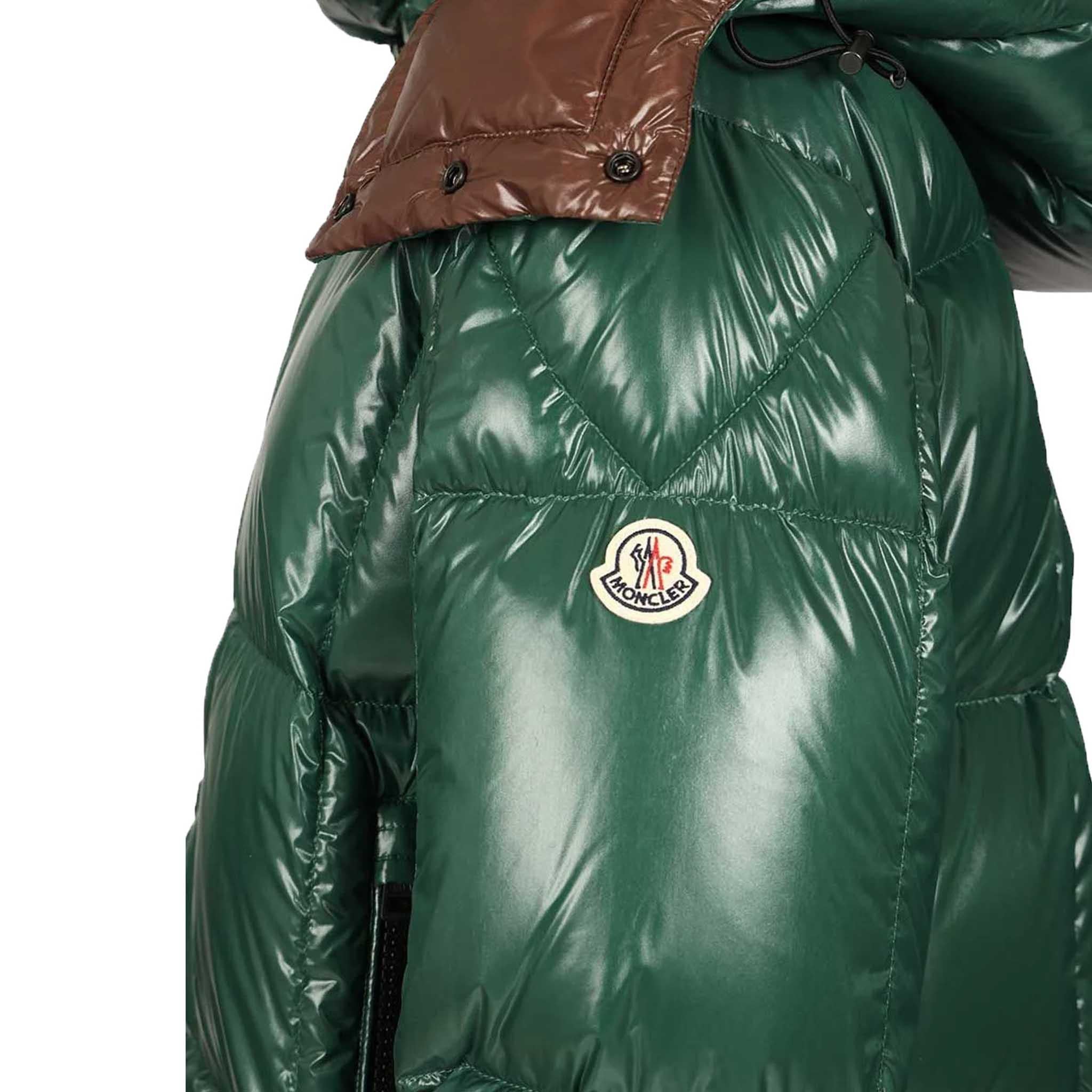 Moncler Men's Parana Down Jacket in Emerald GreenCoats & JacketsMonclerDPUS Designer Outlet2030012116380538133314432Moncler Men's Parana Down Jacket in Emerald Green