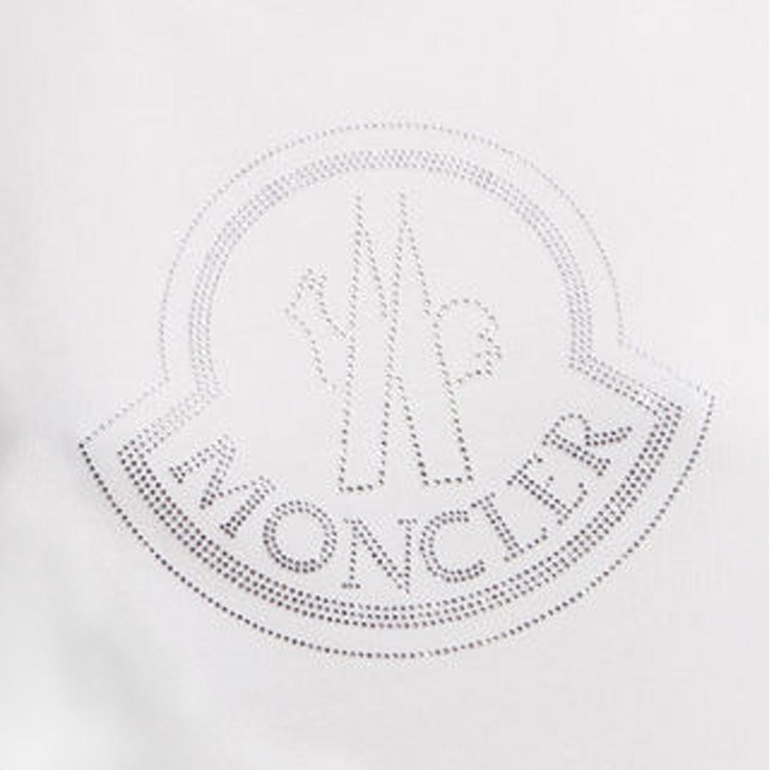 Moncler Women's Logo Embellished T-Shirt in WhiteT-ShirtsMonclerDPUS Designer Outlet8050592982095XSMoncler Women's Logo Embellished T-Shirt in White