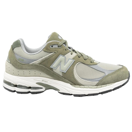 New Balance U2002 in Green - SandNew BaanceDPUS Designer Outlet19796804782340New Balance U2002 in Green - Sand