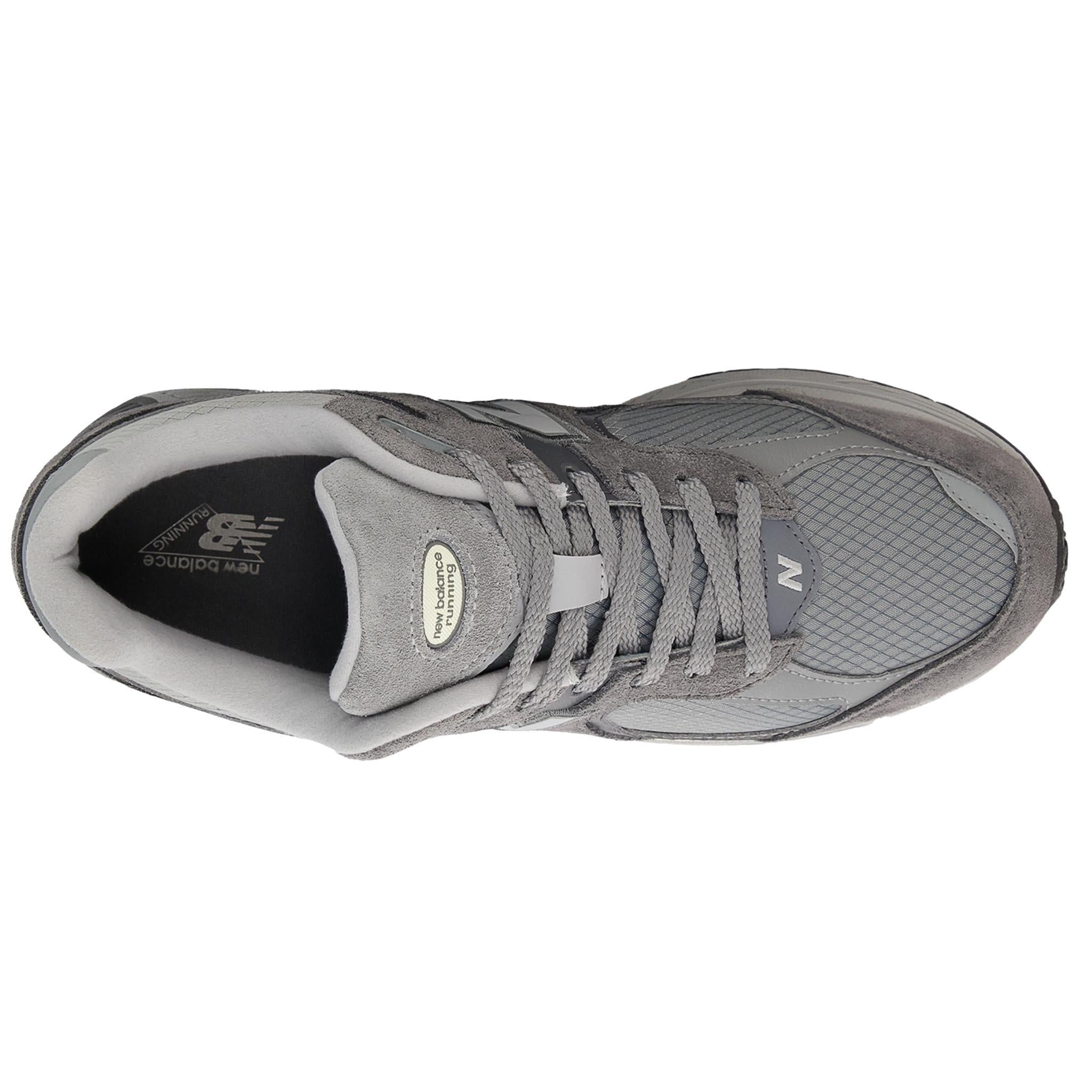 New Balance U2002 in GreyNew BaanceDPUS Designer Outlet19796804446440New Balance U2002 in Grey