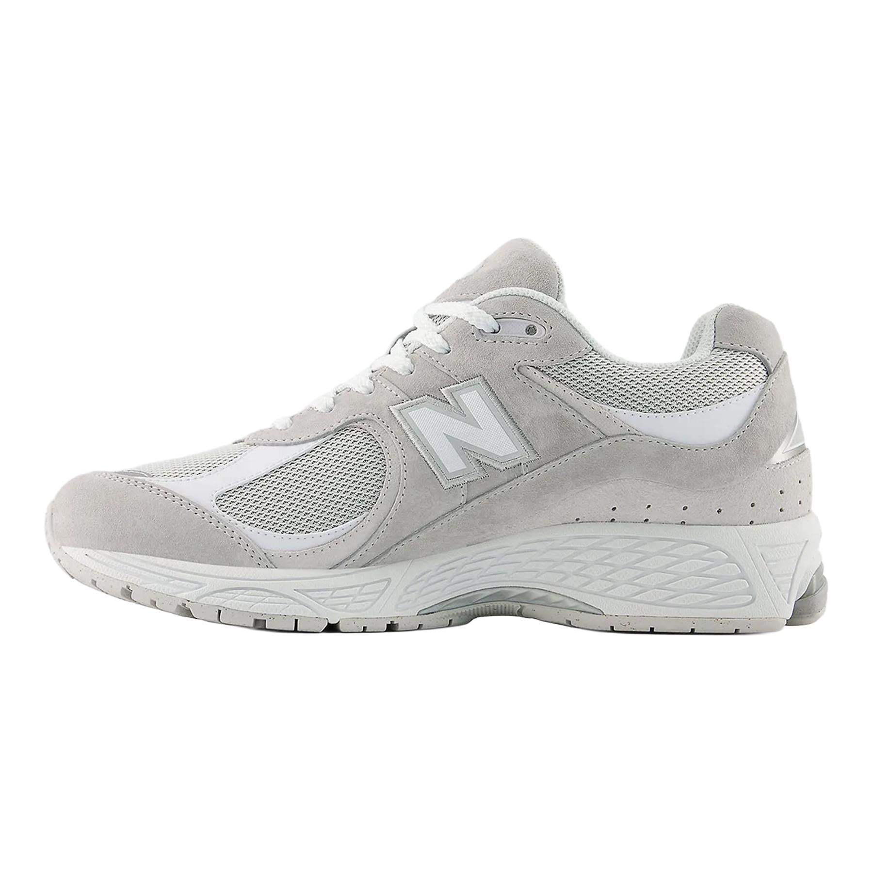 New Balance U2002 in Light GreyNew BaanceDPUS Designer Outlet19868655086241.5New Balance U2002 in Light Grey