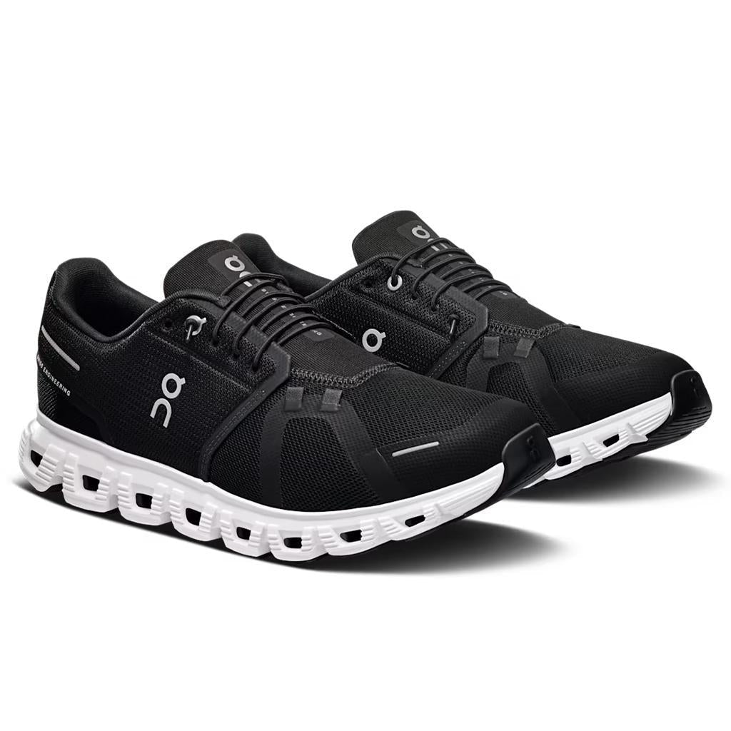 On Running Cloud 6 Coast in Black - WhiteShoesOn RunningDPUS Designer Outlet761553719422642On Running Cloud 6 Coast in Black - White