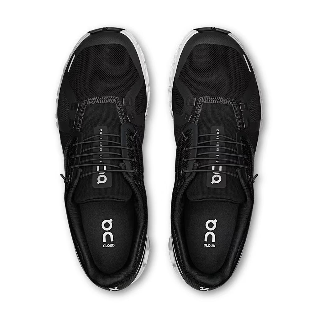On Running Cloud 6 in Black - WhiteShoesOn RunningDPUS Designer Outlet761553719352642On Running Cloud 6 in Black - White