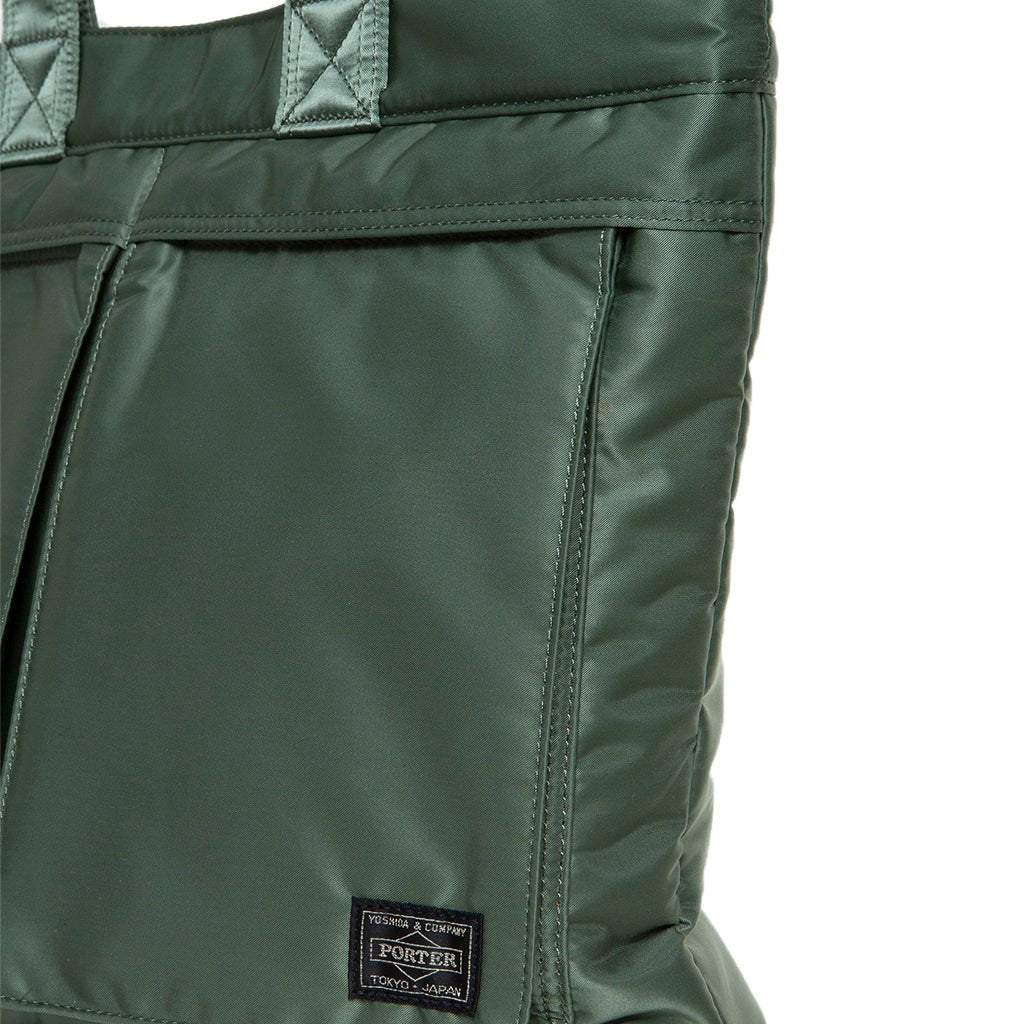 Porter Yoshida & Co Tanker Tote BagBagsPorter Yoshida & CoDPUS Designer Outlet622-76994-30011271030245Sage GreenPorter Yoshida & Co Tanker Tote Bag