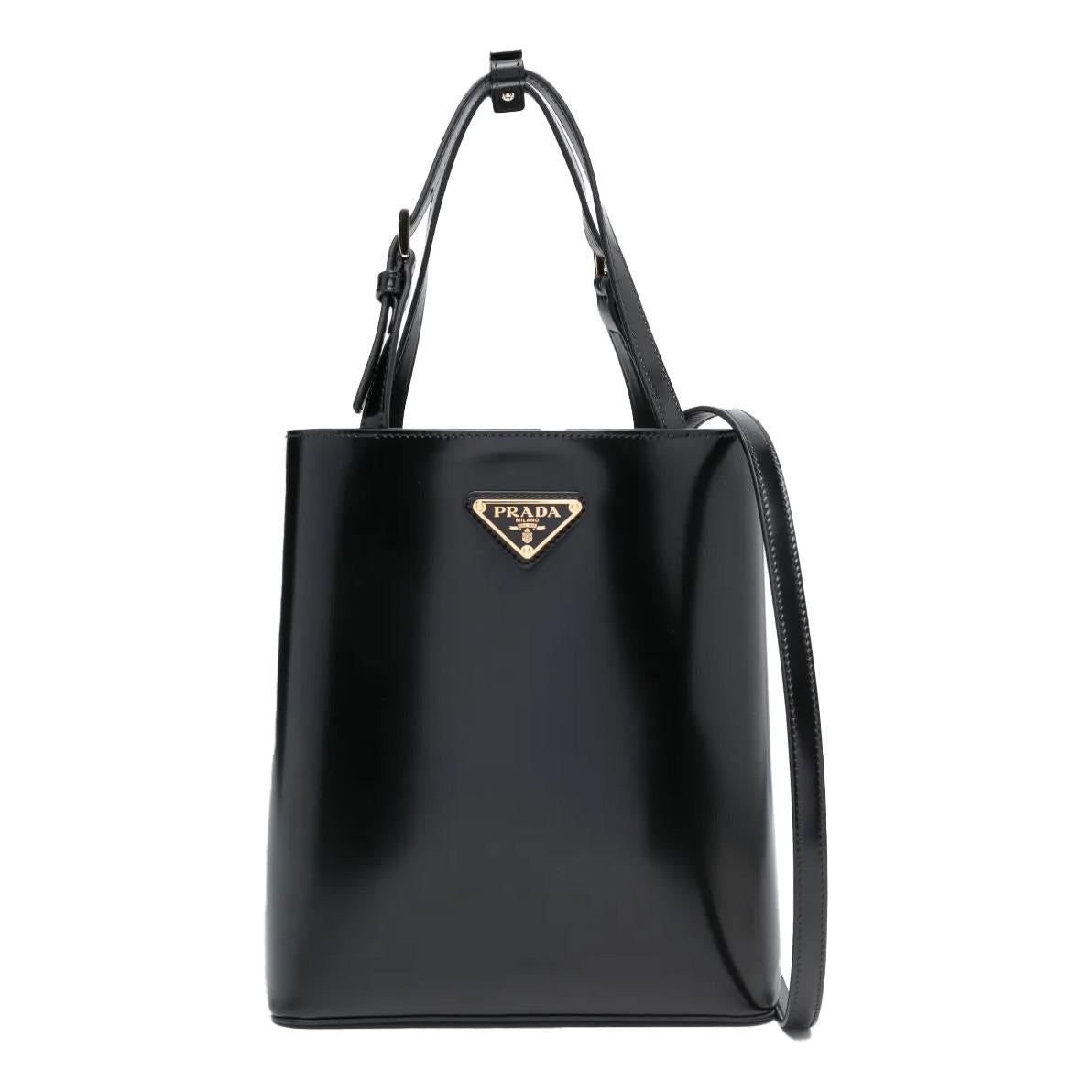 Prada Leather Tote Bag in BlackBagsPradaDPUS Designer Outlet330257Prada Leather Tote Bag in Black