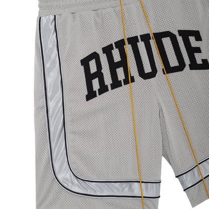 [Rhude] Baggy Mesh Collegiate Logo ShortsShortsRhudeDPUS Designer OutletRHPF26SH01016-6525-S8055594834113Grey/SilverS[Rhude] Baggy Mesh Collegiate Logo Shorts