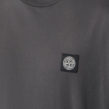 [Stone Island] 60/2 Cotton Jersey Compass Patch T-ShirtT-ShirtStone IslandDPUS Designer OutletL2S152100027-S0013-V0062-S8053819046518Lead GreyS[Stone Island] 60/2 Cotton Jersey Compass Patch T-Shirt