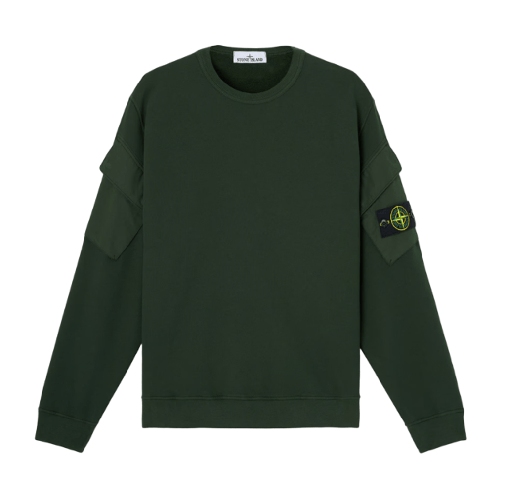 Stone Island Brushed Cotton Fleece Crewneck Sweatshirt Pocket Sleeve in JuniperSweatshirtsStone IslandDPUS Designer Outlet8053813437169SStone Island Brushed Cotton Fleece Crewneck Sweatshirt Pocket Sleeve in Juniper