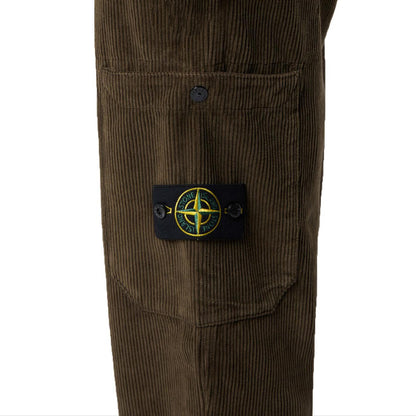 Stone Island Cotton Corduroy 800 Regular Fit Trousers in Military GreenTrousersStone IslandDPUS Designer Outlet805381344360330Stone Island Cotton Corduroy 800 Regular Fit Trousers in Military Green