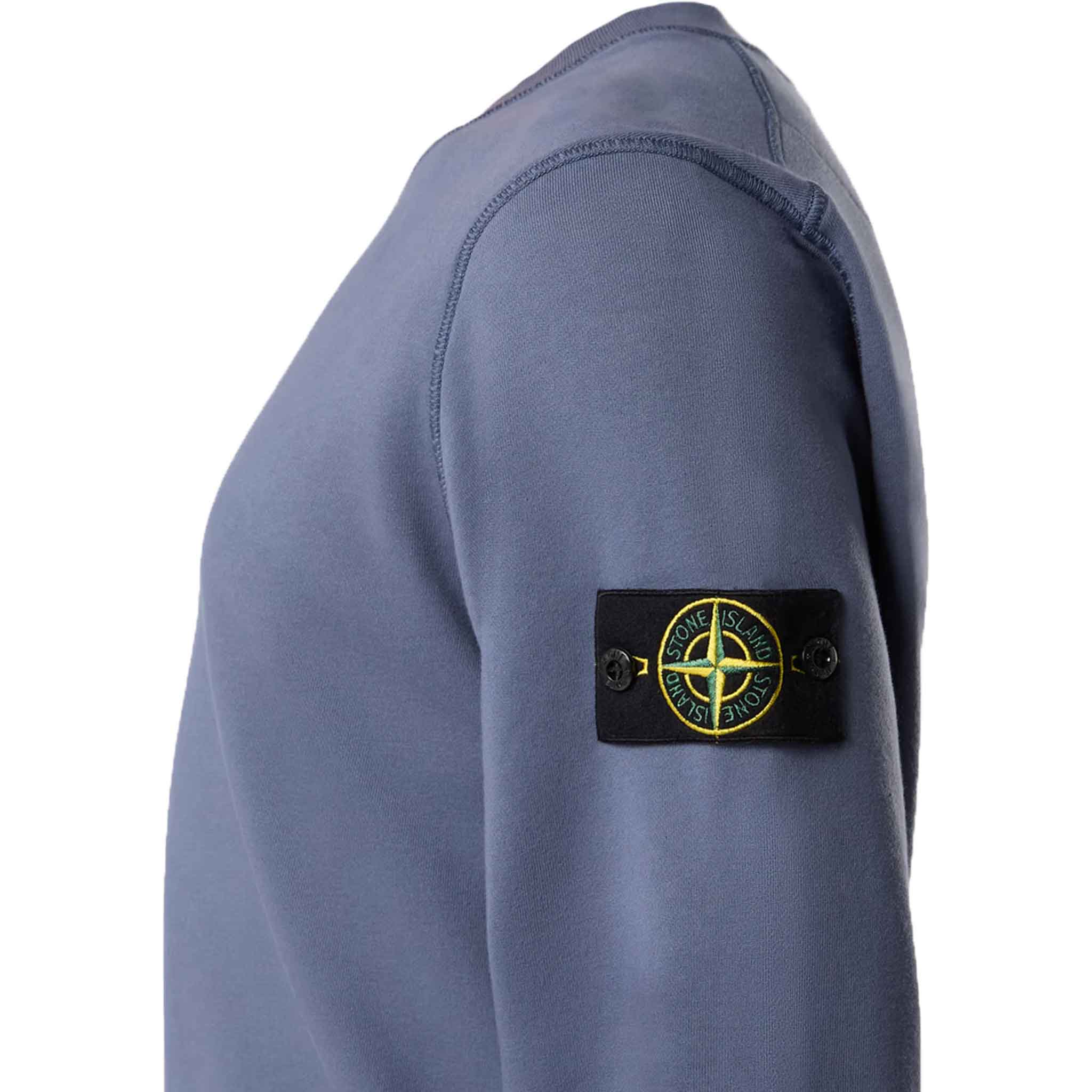 Stone Island Cotton Fleece Crewneck Sweatshirt in Mid BlueSweatshirtsStone IslandDPUS8056246099126SStone Island Cotton Fleece Crewneck Sweatshirt in Mid Blue