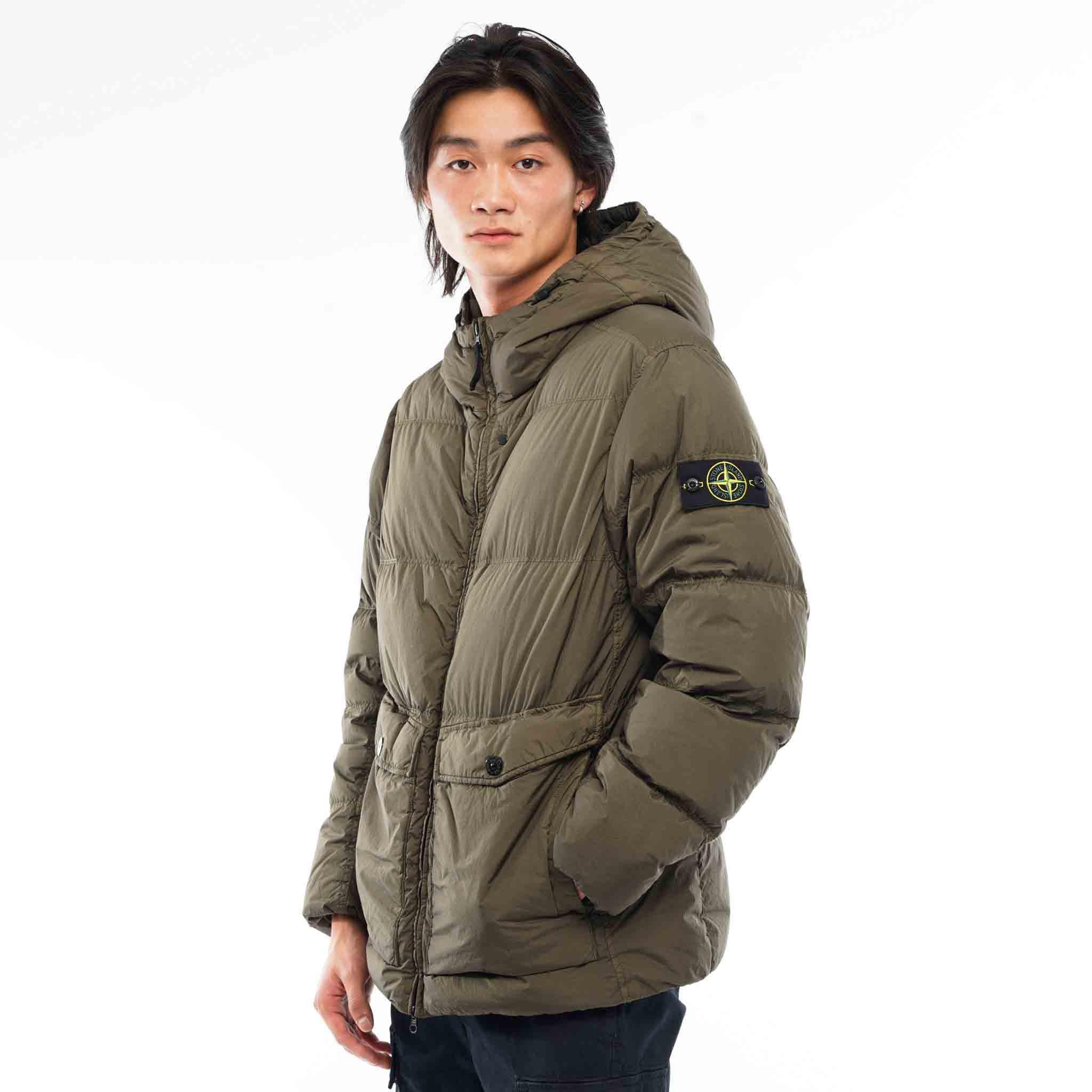 Stone Island Crinkle Reps NY Hooded Down Jacket in Military GreenCoats & JacketsStone IslandDPUS Designer Outlet8053813390112SStone Island Crinkle Reps NY Hooded Down Jacket in Military Green