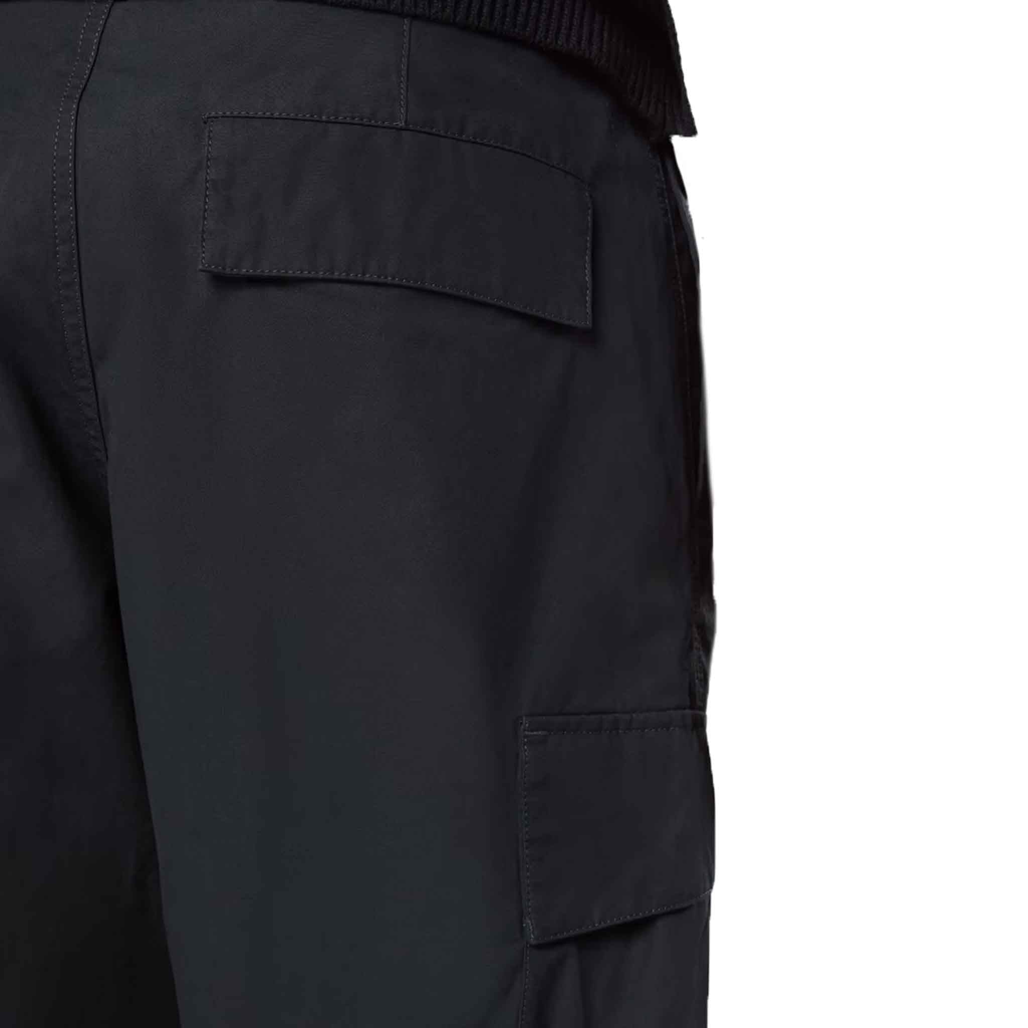 Stone Island Ghost Weatherproof Cotton Canvas Cargo Trousers in BlackTrousersStone IslandDPUS30Stone Island Ghost Weatherproof Cotton Canvas Cargo Trousers in Black