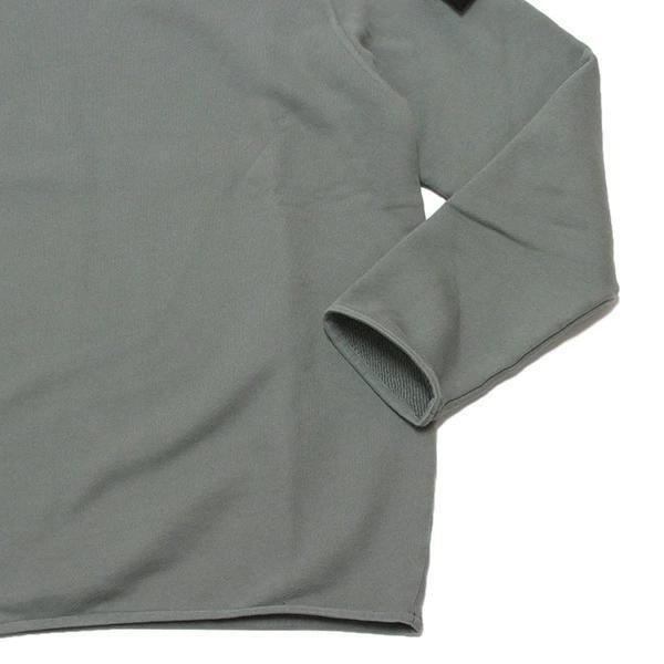 Stone Island Heavy Cotton Crewneck Sweatshirt in CementSweatshirtsStone IslandDPUS Designer Outlet8053813600396SStone Island Heavy Cotton Crewneck Sweatshirt in Cement