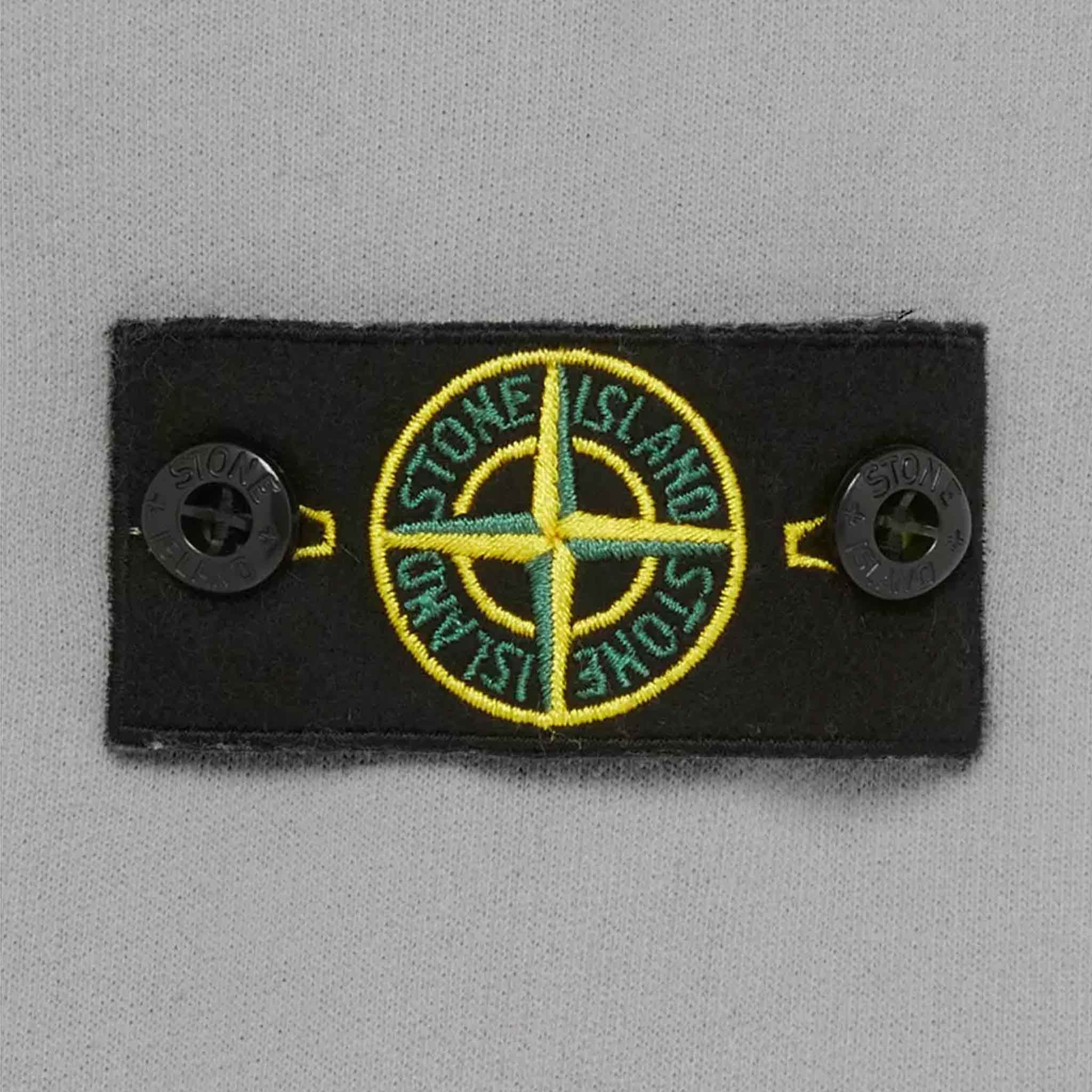 Stone Island Junior Cotton Fleece Zipped Hoodie in Dust GreyHoodiesStone Island JuniorDPUS Designer Outlet80562460357738Stone Island Junior Cotton Fleece Zipped Hoodie in Dust Grey