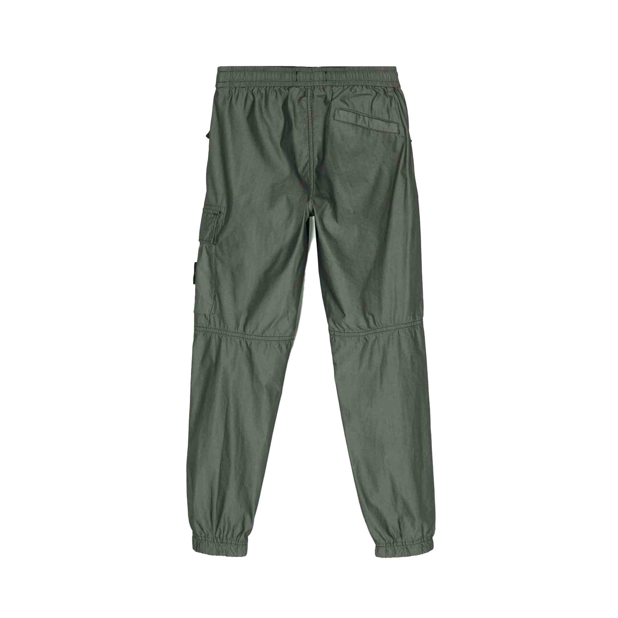 Stone Island Junior Cotton/ Polyester Cargo Trousers in Olive GreenTrousersStone Island JuniorDPUS80525728673098Stone Island Junior Cotton/ Polyester Cargo Trousers in Olive Green