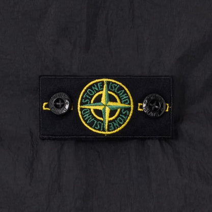 Stone Island Junior Crinkle Reps Ny Hooded JacketCoats & JacketsStone Island JuniorDPUS Designer OutletL1S164100003-S0A23-V0029-A088053819208039Black8Stone Island Junior Crinkle Reps Ny Hooded Jacket