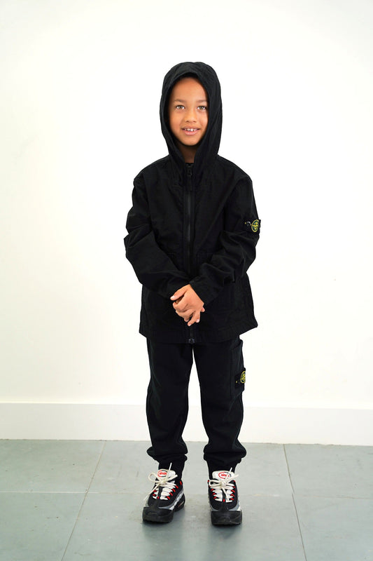Stone Island Junior Crinkle Reps Ny Hooded JacketCoats & JacketsStone Island JuniorDPUS Designer OutletL1S164100003-S0A23-V0029-A088053819208039Black8Stone Island Junior Crinkle Reps Ny Hooded Jacket