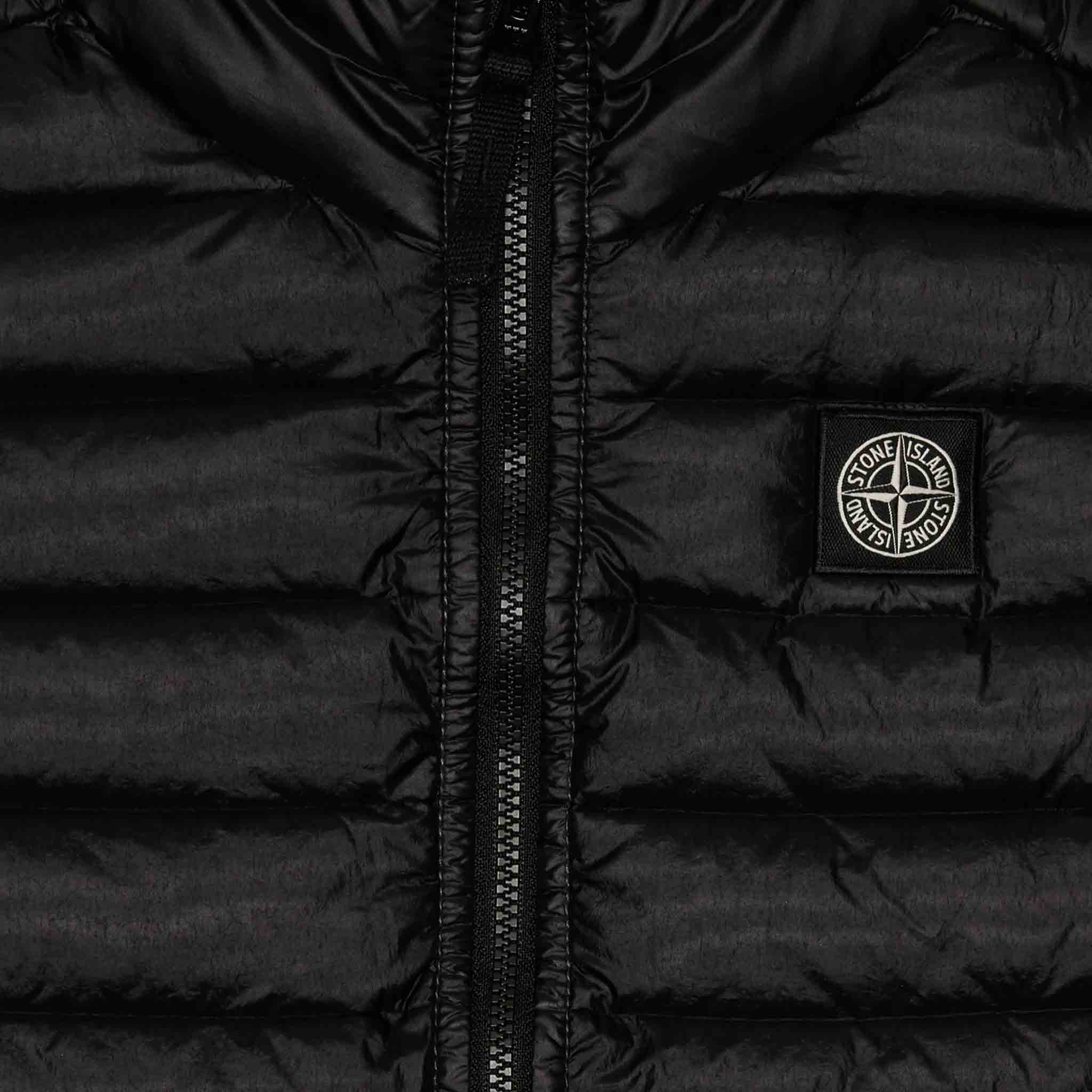 Stone Island Junior Loom Woven Chambers Gilet in Black DPUS Designer Outlet