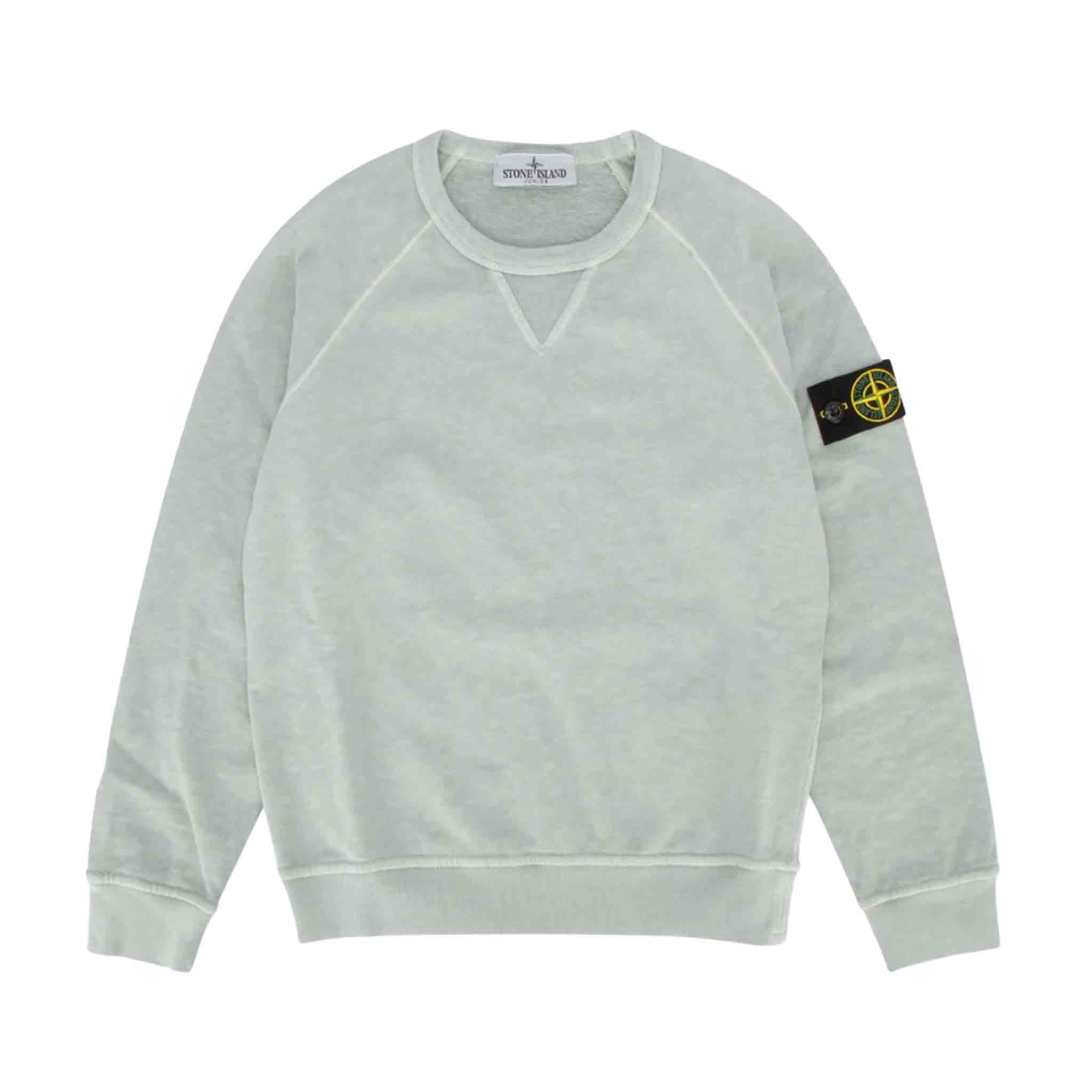 Stone Island Junior "Old Treatment" Crewneck Sweatshirt in Pearl GreySweatshirtsStone Island JuniorDPUS80525728663958Stone Island Junior "Old Treatment" Crewneck Sweatshirt in Pearl Grey