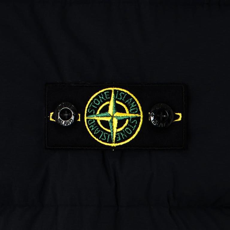 Stone Island Junior Seamless Down Hooded Jacket in BlackCoats & JacketsStone Island JuniorDPUS Designer Outlet8053813384746AGE 8Stone Island Junior Seamless Down Hooded Jacket in Black