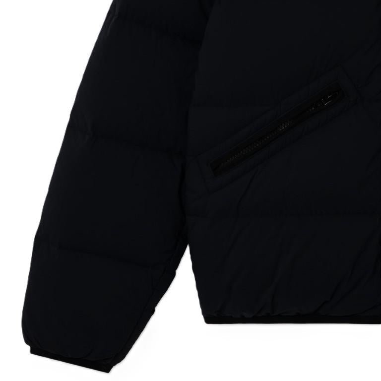 Stone Island Junior Seamless Down Hooded Jacket in BlackCoats & JacketsStone Island JuniorDPUS Designer Outlet8053813384746AGE 8Stone Island Junior Seamless Down Hooded Jacket in Black