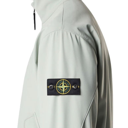 [Stone Island] Light Soft Shell-R E.Dye® Technology In Recycled Polyester JacketCoats & JacketsStone IslandDPUS Designer Outlet8053813946616Sage GreenS[Stone Island] Light Soft Shell-R E.Dye® Technology In Recycled Polyester Jacket