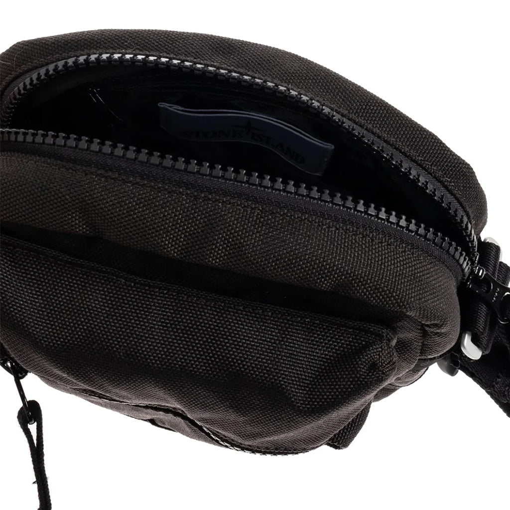 [Stone Island] Resin Treat Codura 1500 Pouch Bag in Lead GreyBagsStone IslandDPUS Designer Outlet8050592894244[Stone Island] Resin Treat Codura 1500 Pouch Bag in Lead Grey