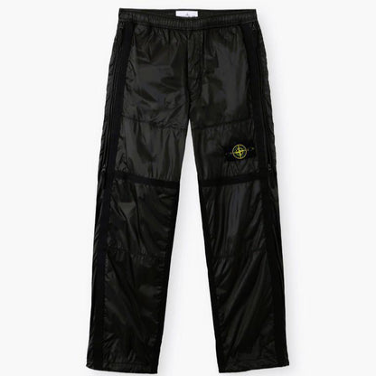 Stone Island Ripstop Light HT Nylon Loose Fit Joggers in Lead GreyTrousersStone IslandDPUS Designer Outlet805381346465330Stone Island Ripstop Light HT Nylon Loose Fit Joggers in Lead Grey