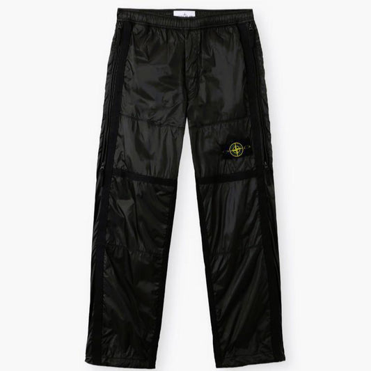 Stone Island Ripstop Light HT Nylon Loose Fit Joggers in Lead GreyTrousersStone IslandDPUS Designer Outlet805381346465330Stone Island Ripstop Light HT Nylon Loose Fit Joggers in Lead Grey