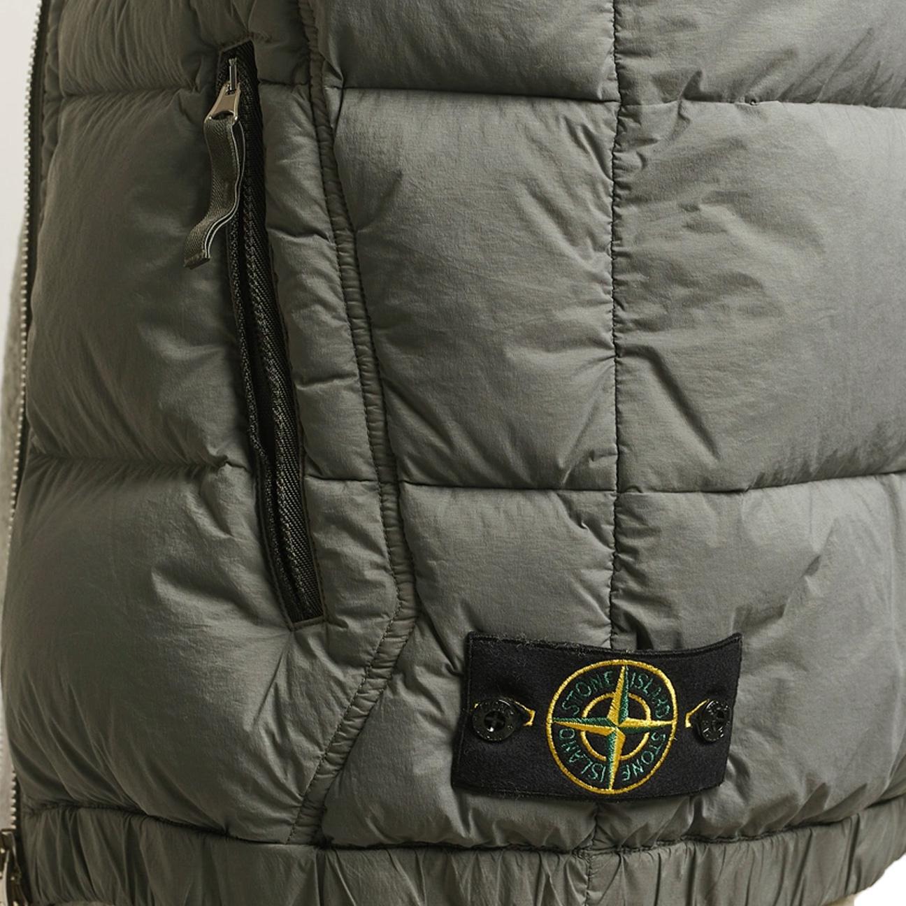 Stone Island Seamless Tunnel Nylon Down-TC Vest in Cement