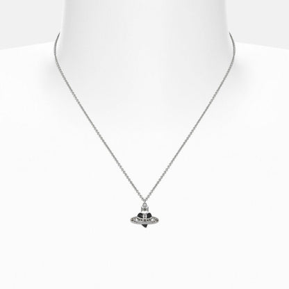 Vivienne Westwood Man. Diamante Heart PendantJewelleryVivienne WestwoodDPUS Designer Outlet8050889647423Platinum/Black Diamond Crystal/BlackVivienne Westwood Man. Diamante Heart Pendant