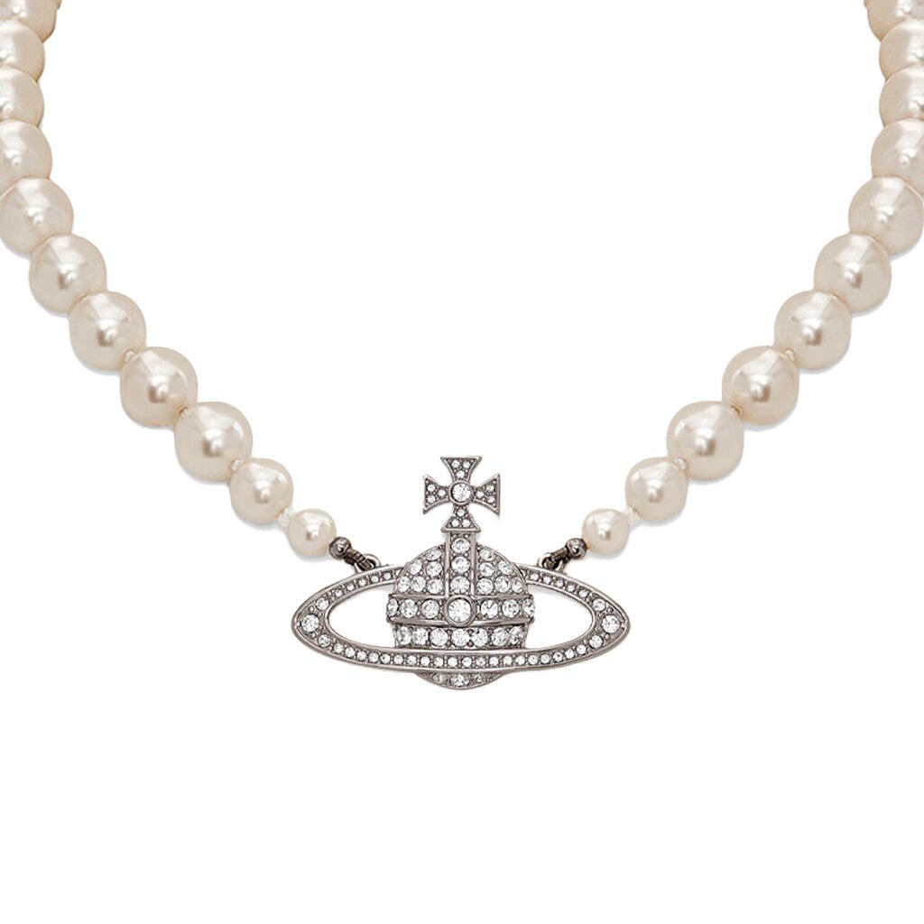 Vivienne Westwood One Row Pearl Bas ReliefJewelleryVivienne WestwoodDPUS Designer Outlet8050889140238Platinum/Cream/CrystalW1Vivienne Westwood One Row Pearl Bas Relief