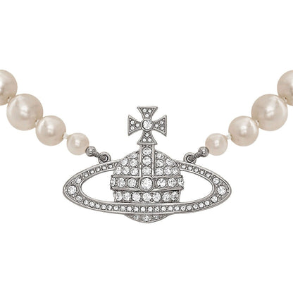 Vivienne Westwood One Row Pearl Bas ReliefJewelleryVivienne WestwoodDPUS Designer Outlet8050889140238Platinum/Cream/CrystalW1Vivienne Westwood One Row Pearl Bas Relief
